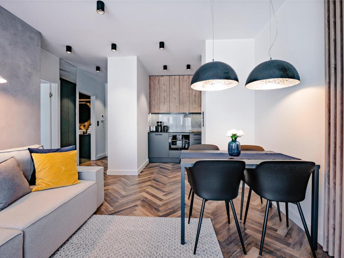 Apartamenty Homely Place Serce Poznania - Stary Rynek - Parking Экстерьер фото