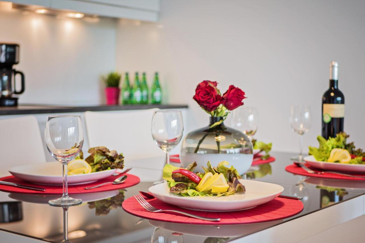 Apartamenty Homely Place Serce Poznania - Stary Rynek - Parking Экстерьер фото